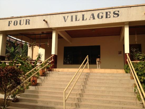 Adawnomase ; The Home of quality kente cloth and cultural friendly tourism.