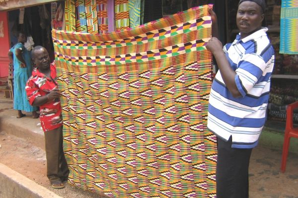 Adawnomase ; The Home of quality kente cloth and cultural friendly tourism.