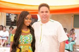 Kente designs for both men and women