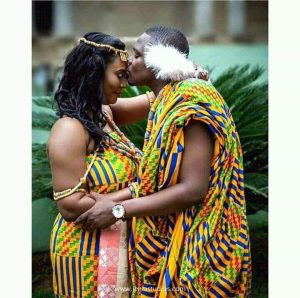 Buy men's kente cloth from ghana