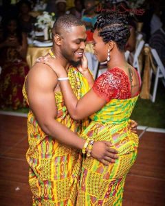 Buy men's kente cloth from ghana
