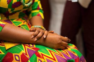 Buy men's kente cloth from ghana
