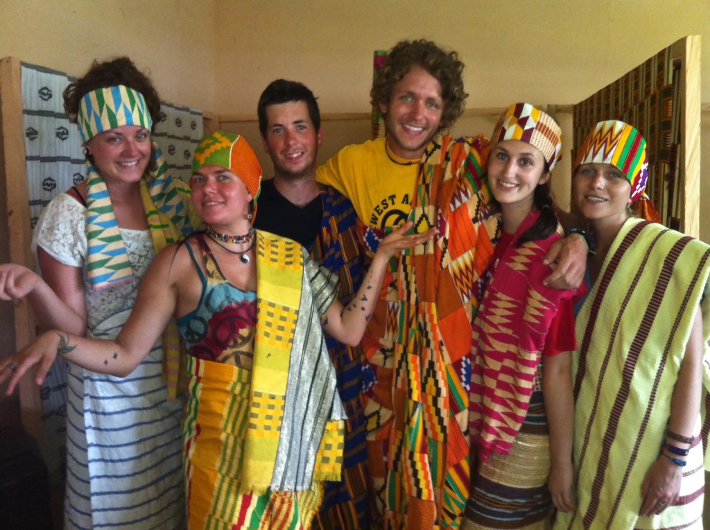 Adanwomase visitor center ; visit the home of quality kente cloth and tourism