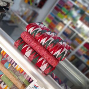 Buy an authentic kente cloth 