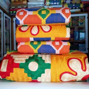 Buy an authentic kente cloth 