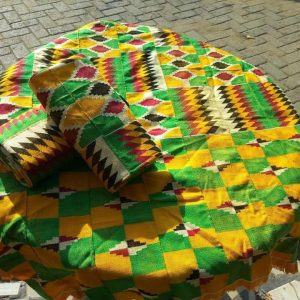 Buy an authentic kente cloth 