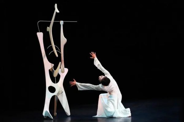 Ghanaian Dance: A Rhythmic Odyssey Through Tradition and Modernity