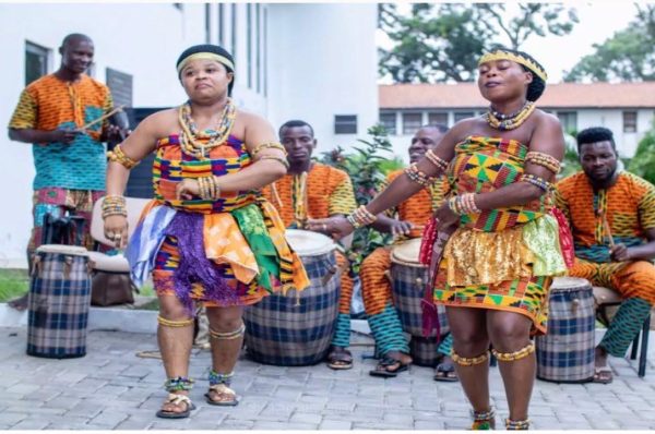 Ghanaian Dance: A Vibrant Tapestry of Rhythm and Grace